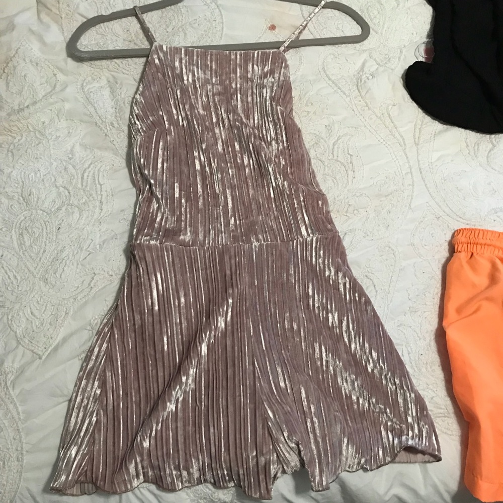 Crushed velvet romper